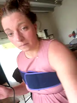 coquineronde online show from 10-22-25, 09:31