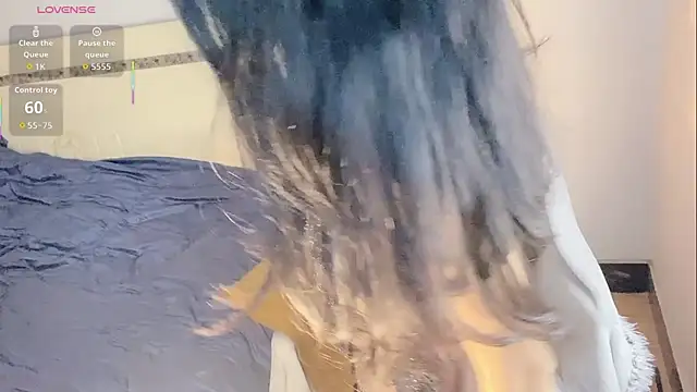 Snapshot of CC_333 chatting on 11-05-25, 02:00 CC 333 online show from 11-05-25, 02:00