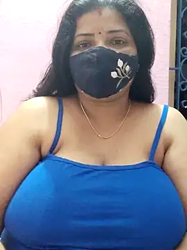 Snapshot of lathikaqueentamil chatting on 09-23-25, 02:25 lathikaqueentamil online show from 09-23-25, 02:25