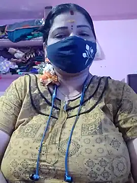 Snapshot of lathikaqueentamil chatting on 10-04-25, 02:42 lathikaqueentamil online show from 10-04-25, 02:42