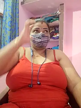 Snapshot of lathikaqueentamil chatting on 10-05-25, 04:55 lathikaqueentamil online show from 10-05-25, 04:55