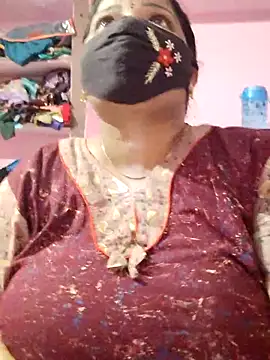 Snapshot of lathikaqueentamil chatting on 10-08-25, 06:16 lathikaqueentamil online show from 10-08-25, 06:16