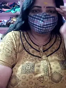 Snapshot of lathikaqueentamil chatting on 10-31-25, 01:28 lathikaqueentamil online show from 10-31-25, 01:28