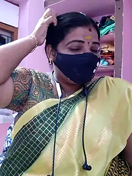 Snapshot of lathikaqueentamil chatting on 11-03-25, 05:36 lathikaqueentamil online show from 11-03-25, 05:36