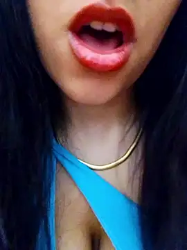 Snapshot of Princessa05 chatting on 11-09-25, 06:17 Princessa05 online show from 11-09-25, 06:17