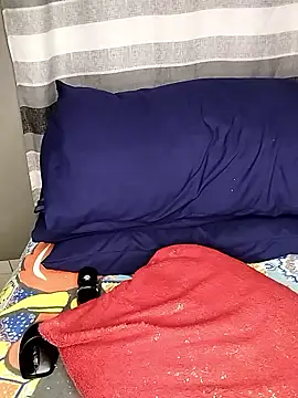 Berryangel03 online show from 10-13-25, 12:43