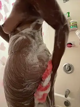 Snapshot of Tu_GataLinda chatting on 09-30-25, 08:36 Tu GataLinda online show from 09-30-25, 08:36