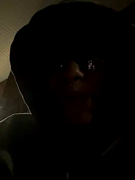 Snapshot of Tu_GataLinda chatting on 10-22-25, 01:28 Tu GataLinda online show from 10-22-25, 01:28