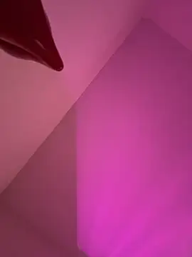 Snapshot of Tu_GataLinda chatting on 10-28-25, 04:53 Tu GataLinda online show from 10-28-25, 04:53