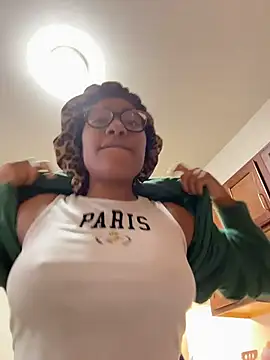 Snapshot of Tu_GataLinda chatting on 11-04-25, 09:03 Tu GataLinda online show from 11-04-25, 09:03