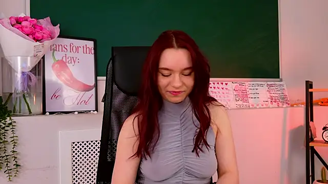NoraHaynes online show from 05-11-26, 03:12