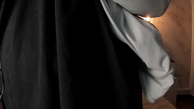 Snapshot of Paula_And chatting on 02-10-26, 11:25 Paula And online show from 02-10-26, 11:25