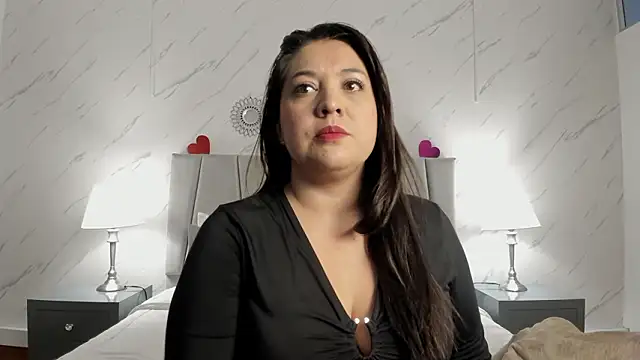 Snapshot of Paula_And chatting on 03-04-26, 12:22 Paula And online show from 03-04-26, 12:22