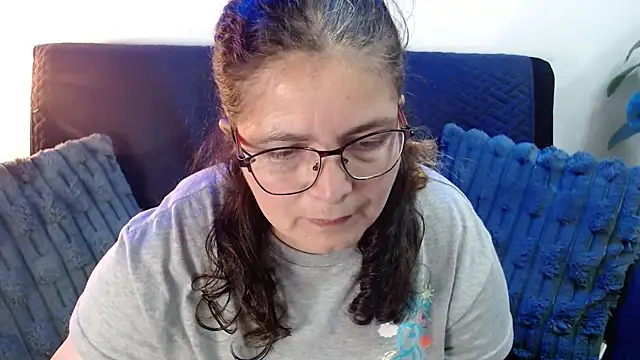 Linda banks  online show from 06-16-26, 02:03
