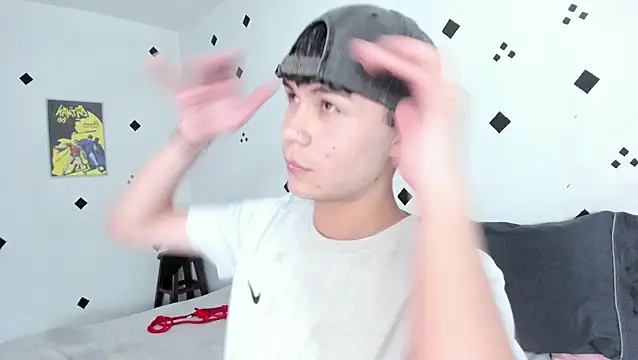 crushnier1 online show from 09-15-25, 05:57