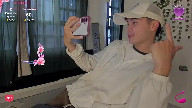 crushnier1 online show from 10-04-25, 12:14