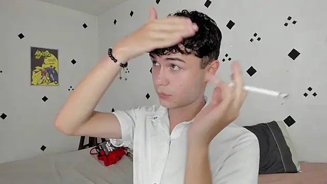 crushnier1 online show from 10-09-25, 05:22