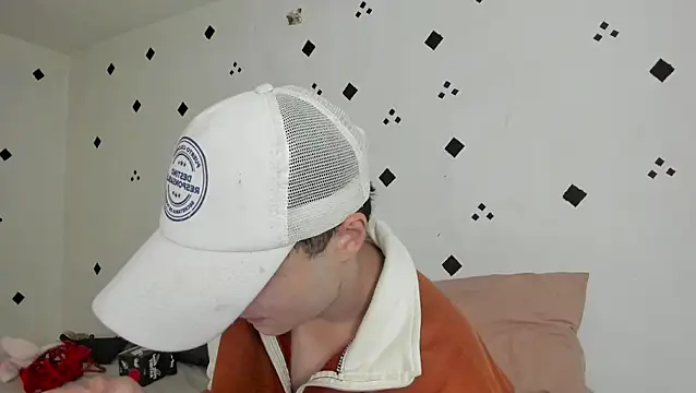 crushnier1 online show from 10-11-25, 06:06