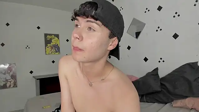 crushnier1 online show from 10-27-25, 05:50