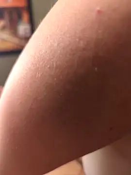 Snapshot of EllieEnchantress chatting on 12-20-25, 12:45 EllieEnchantress online show from 12-20-25, 12:45