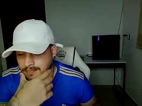 Mineirinhoot online show from 01-11-26, 04:17