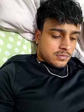 Mineirinhoot online show from 04-08-26, 11:05