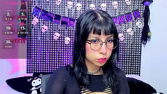 Rose 72 online show from 10-21-25, 07:36