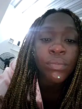 Snapshot of AranzaBliz chatting on 09-23-25, 04:37 AranzaBliz online show from 09-23-25, 04:37