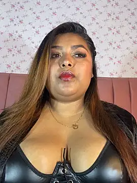 Snapshot of Hela_Collins chatting on 10-05-25, 11:02 Hela Collins online show from 10-05-25, 11:02