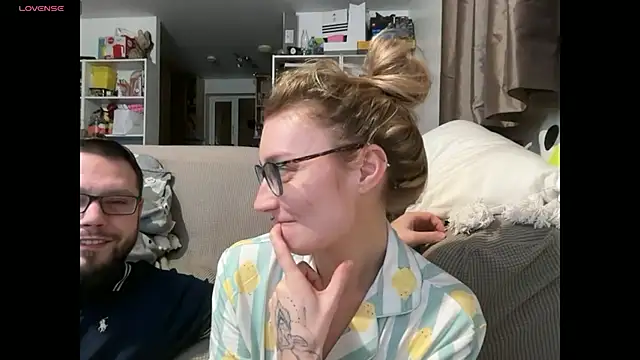 harleyblair online show from 02-04-26, 11:09