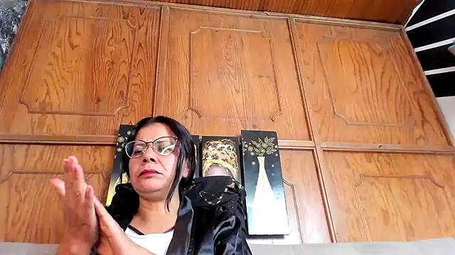 sofia hot vc online show from 11-02-25, 05:43