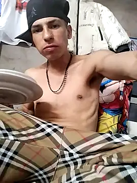 Tussi-amor online show from 02-07-26, 06:44