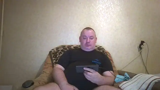 Snapshot of prostagowa chatting on 12-04-25, 10:35 prostagowa online show from 12-04-25, 10:35