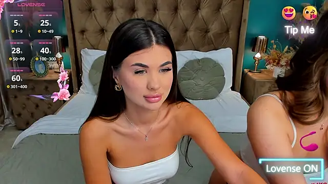 MonCarla online show from 09-28-25, 05:24