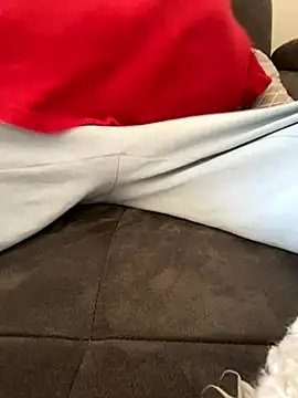 Snapshot of greggts chatting on 10-16-25, 09:43 greggts online show from 10-16-25, 09:43