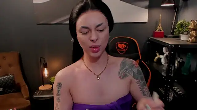 Snapshot of LUNACOCKSLAYER chatting on 09-27-25, 10:26 LUNACOCKSLAYER online show from 09-27-25, 10:26