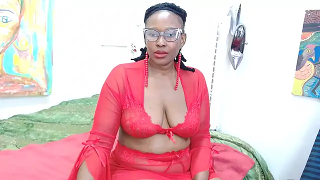 NaughtyMILFxox online show from 01-11-26, 06:40