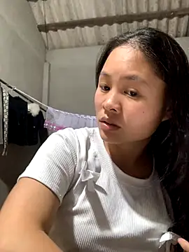 Snapshot of NhuFox chatting on 10-05-25, 01:09 NhuFox online show from 10-05-25, 01:09