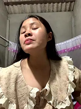 NhuFox online show from 01-16-26, 01:04