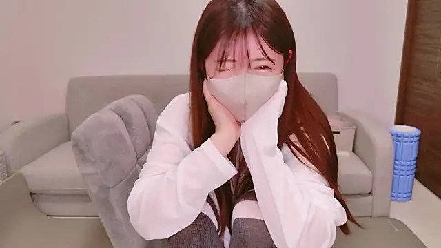 Snapshot of ena_7 chatting on 03-16-26, 03:38 ena 7 online show from 03-16-26, 03:38