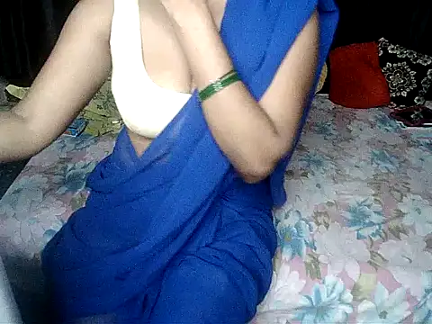 Snapshot of Anaconda-Mall chatting on 09-11-25, 04:29 Anaconda-Mall online show from 09-11-25, 04:29