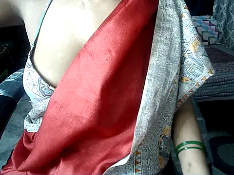 Snapshot of Anaconda-Mall chatting on 09-18-25, 05:37 Anaconda-Mall online show from 09-18-25, 05:37