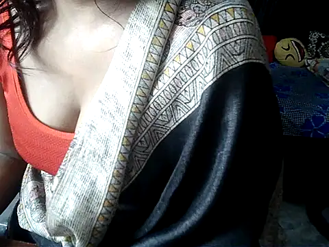 Snapshot of Anaconda-Mall chatting on 10-13-25, 06:41 Anaconda-Mall online show from 10-13-25, 06:41