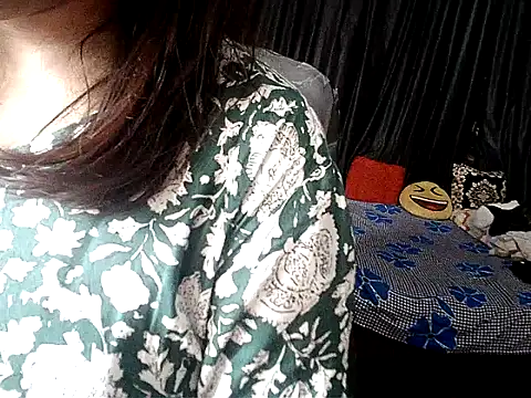 Snapshot of Anaconda-Mall chatting on 10-15-25, 06:52 Anaconda-Mall online show from 10-15-25, 06:52