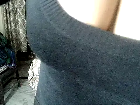 Snapshot of Anaconda-Mall chatting on 10-24-25, 06:26 Anaconda-Mall online show from 10-24-25, 06:26