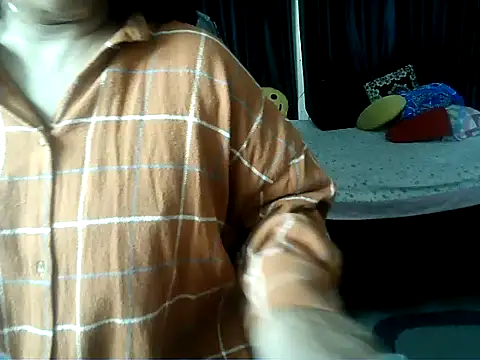 Snapshot of Anaconda-Mall chatting on 10-30-25, 06:08 Anaconda-Mall online show from 10-30-25, 06:08