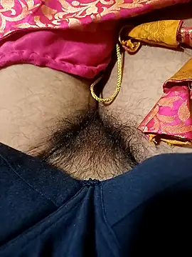 Snapshot of Sexy-bhabi-1234 chatting on 10-11-25, 09:41 Sexy-bhabi-1234 online show from 10-11-25, 09:41