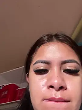 Laura 15 online show from 02-03-26, 01:05