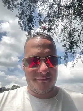 Pablo EscobarGomez online show from 02-09-26, 05:50