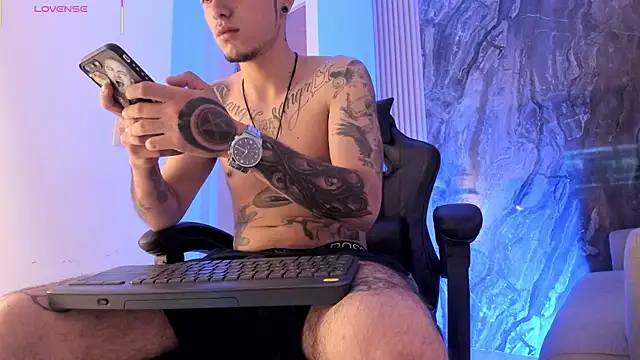 ReyBigx online show from 09-11-25, 10:10